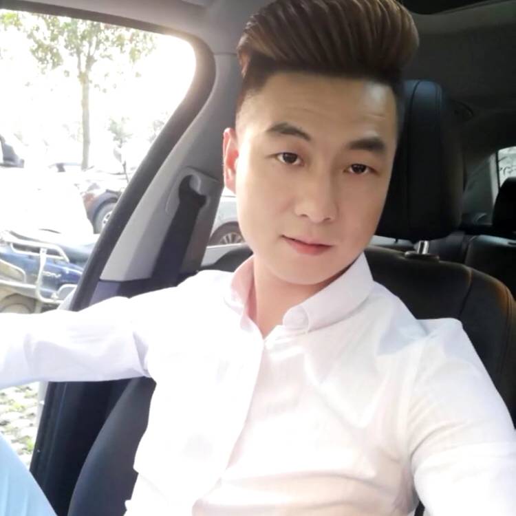 wanlei磊落的照片