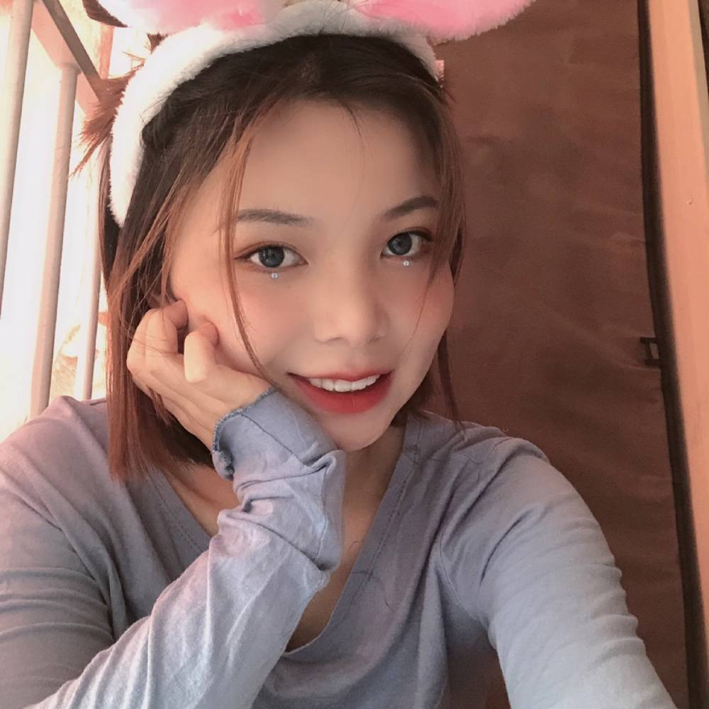 七七鸭的照片
