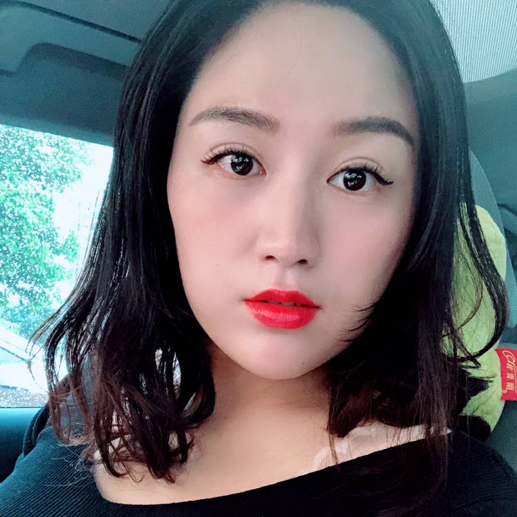 纯情深拥蜜粉的照片