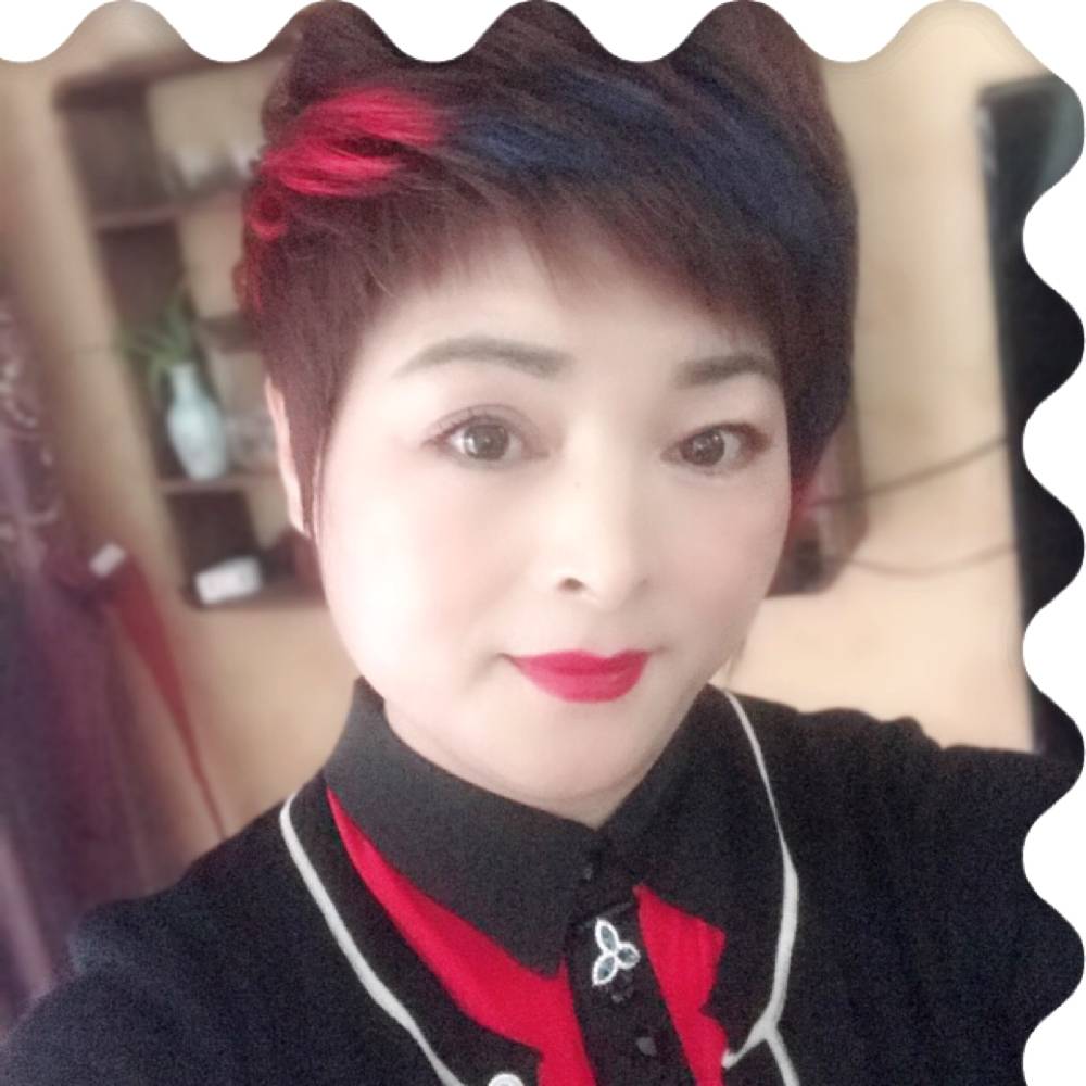 快乐深拥陌颜的照片