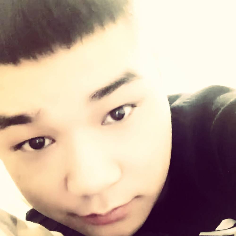 抽烟伤肺卜伤心的照片