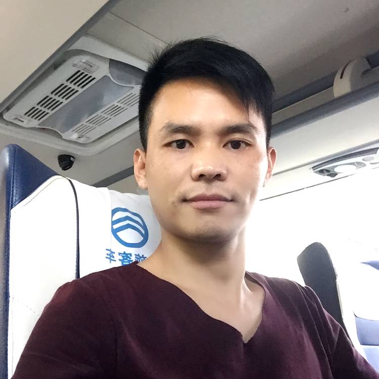 战斗机长情的照片
