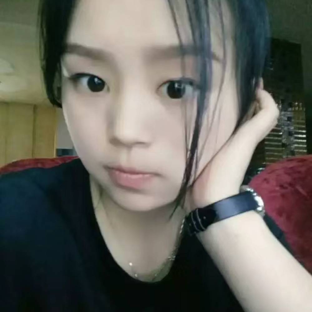 小甜瓜拉长的照片