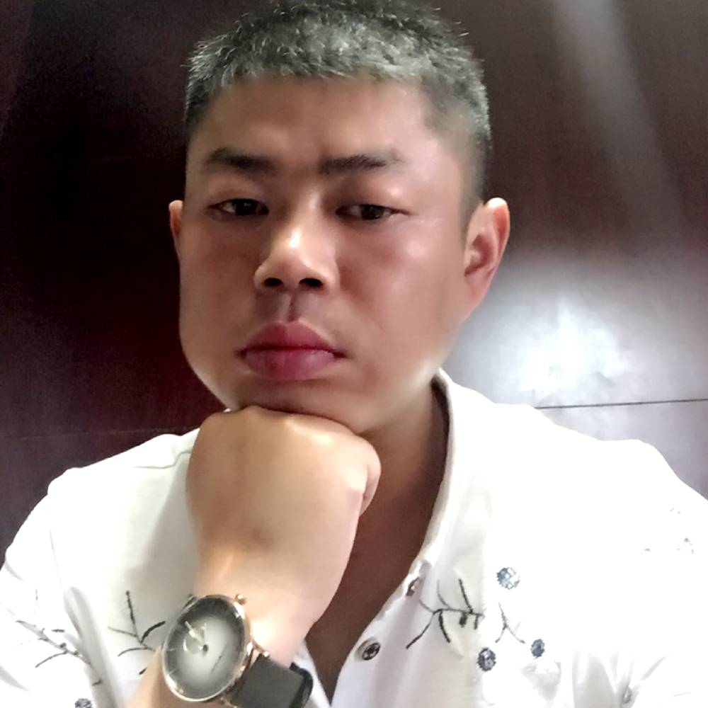 本少爷健哥的照片