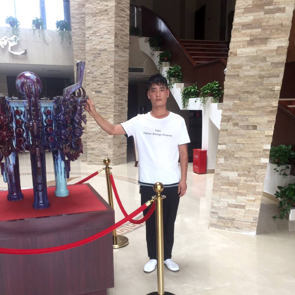 不是轻易动情的照片