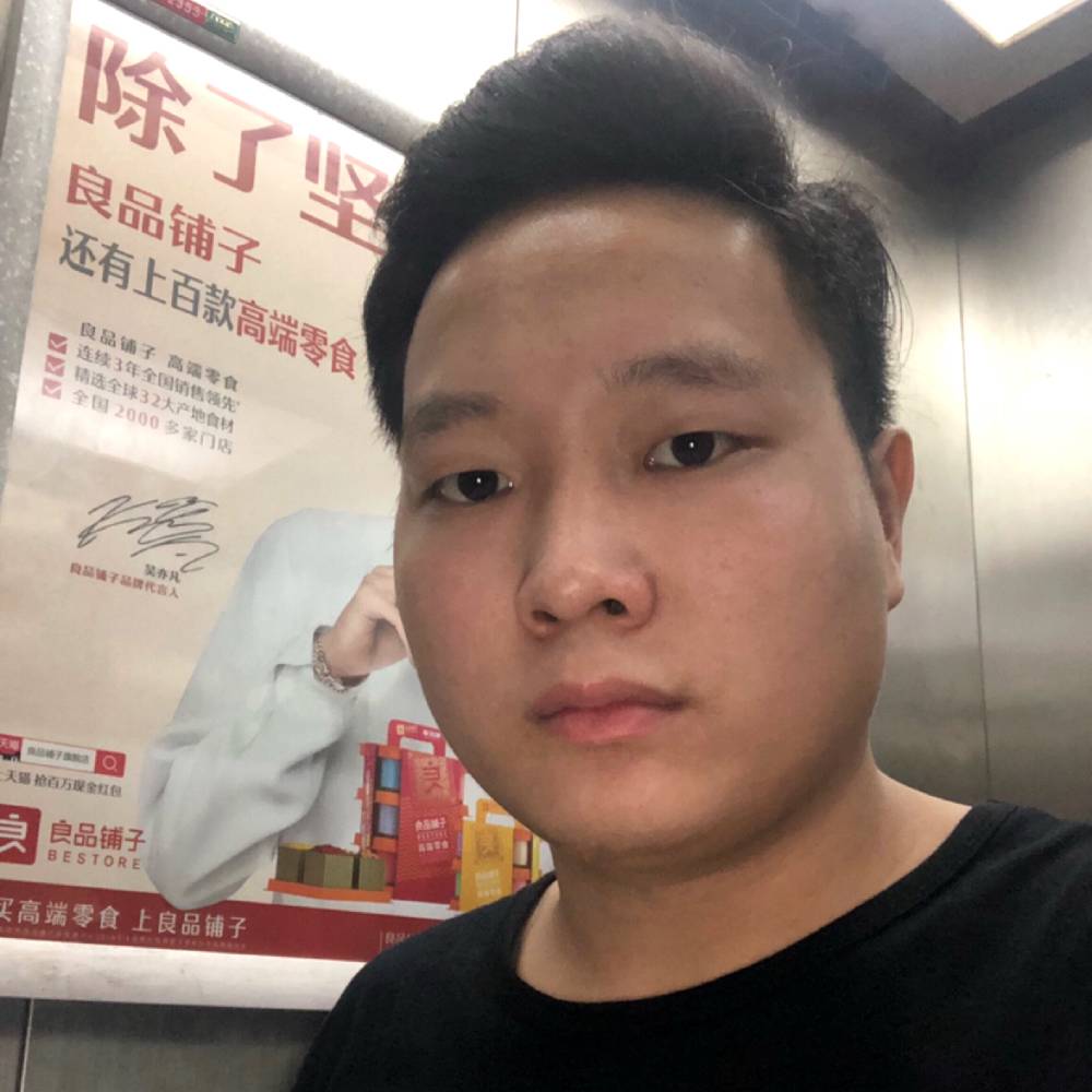 李韩杰的照片