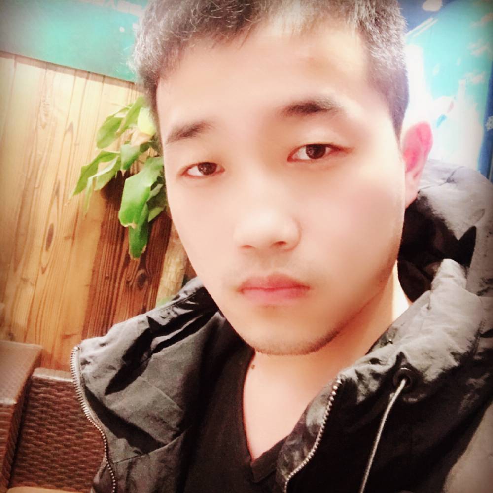 执画你笑颜的照片
