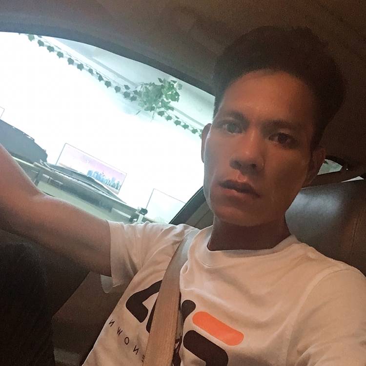 我们不再是我们的照片