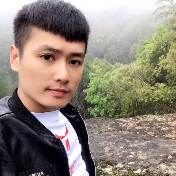 亲❤️的的照片