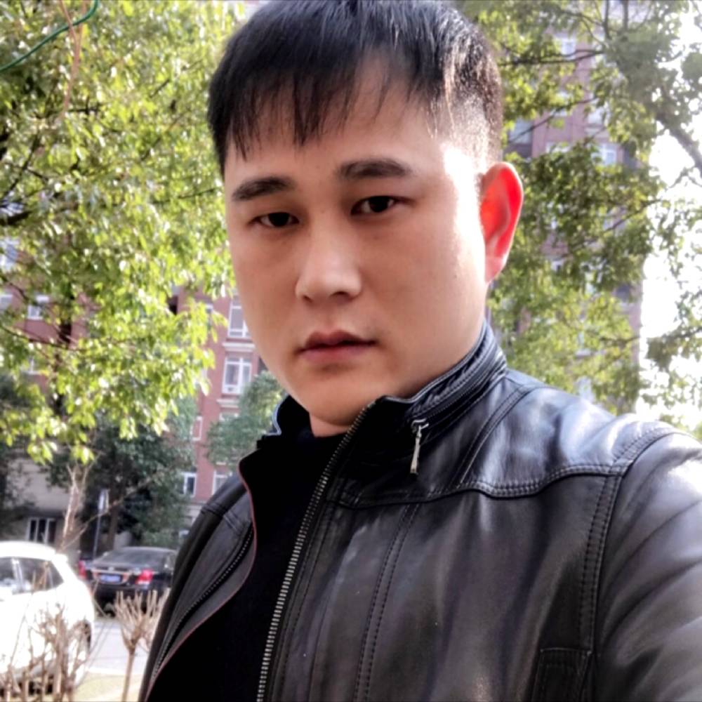 贪玩和大碗的照片