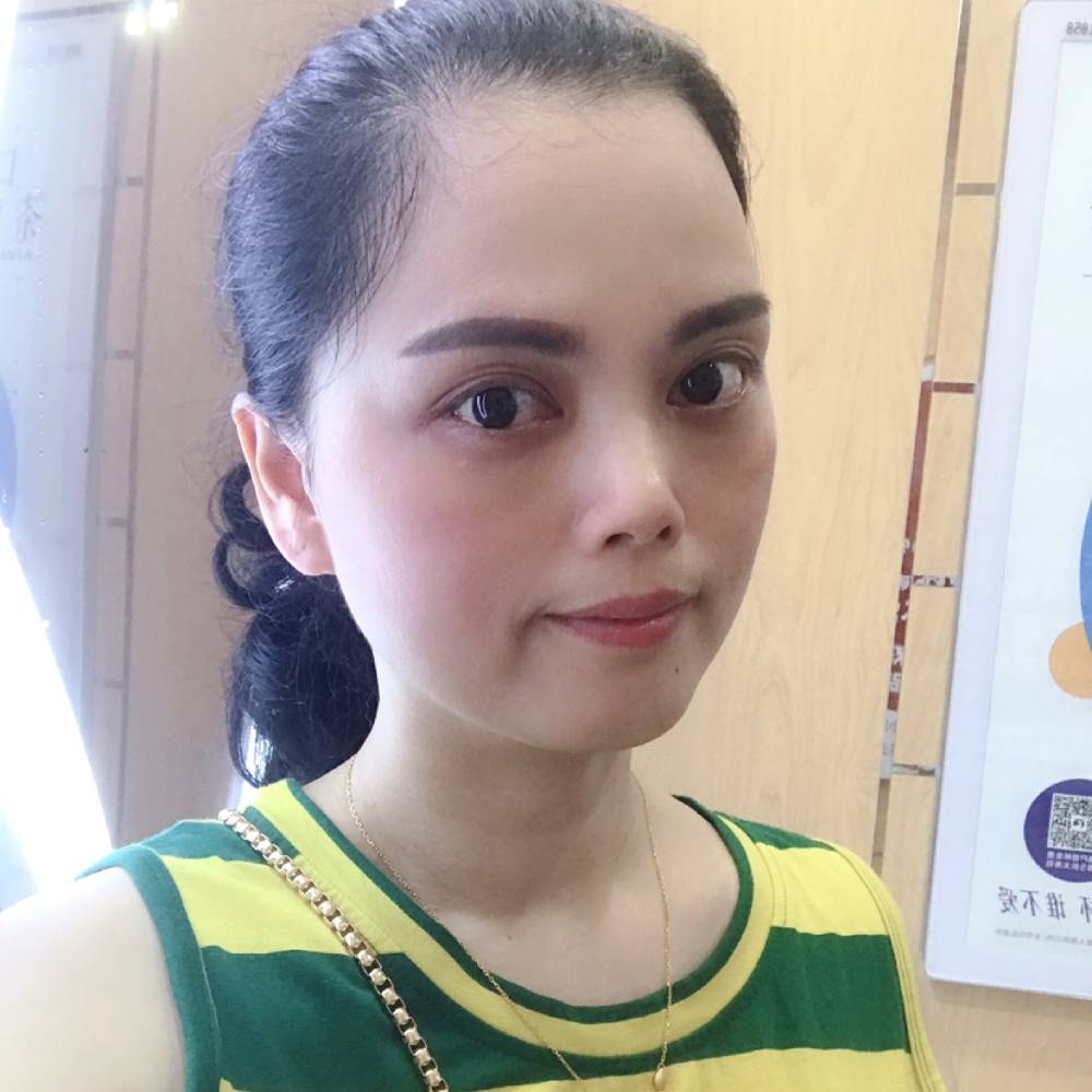 倔强的蔷薇079的照片