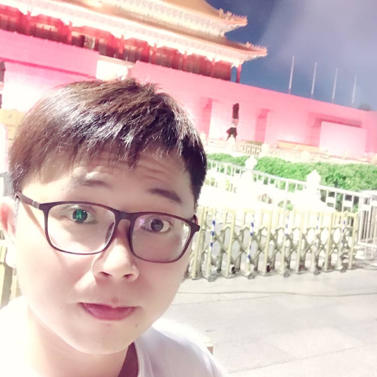 晨阳的黯然的照片