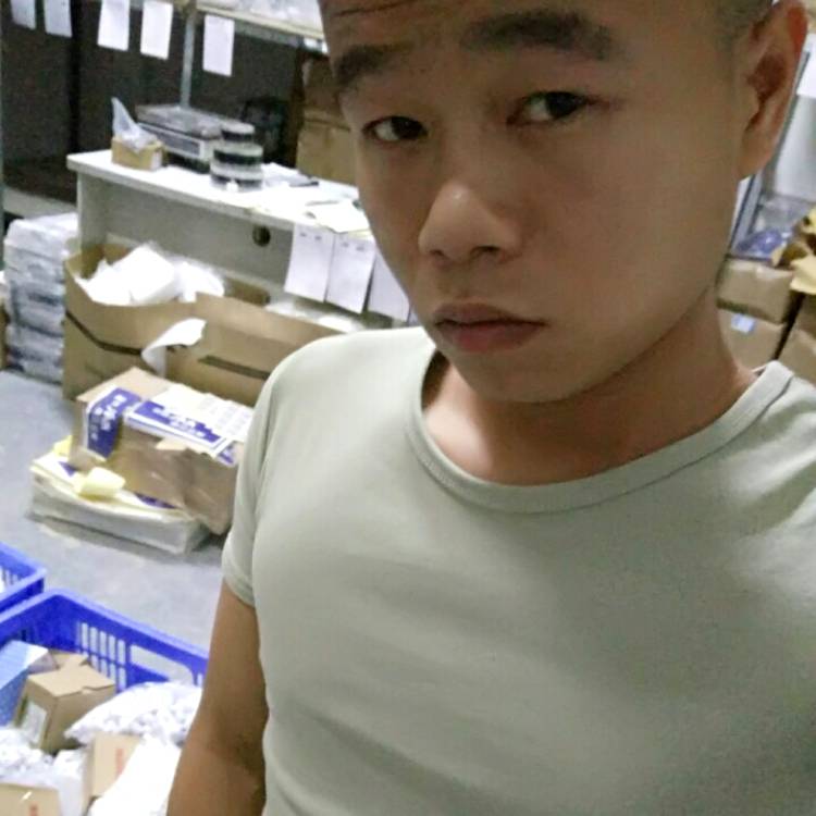 唐忽悠的照片
