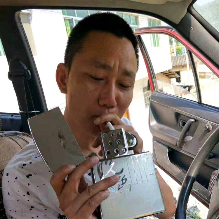 我果人的照片