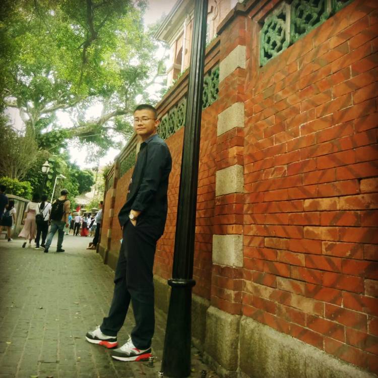 迷人回首山水的照片