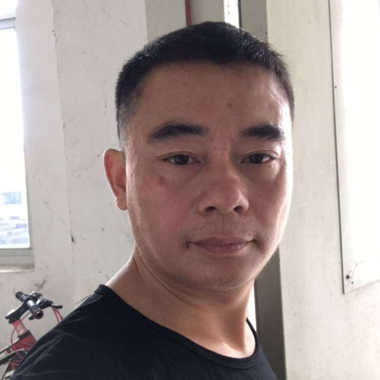 你好，我是吴强，的照片