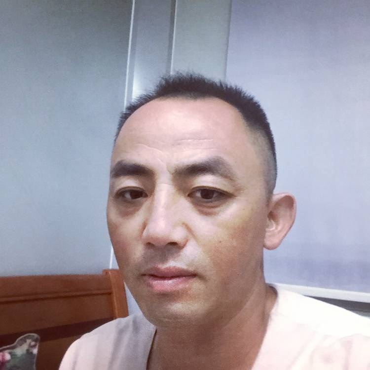 呆萌請野狼的照片