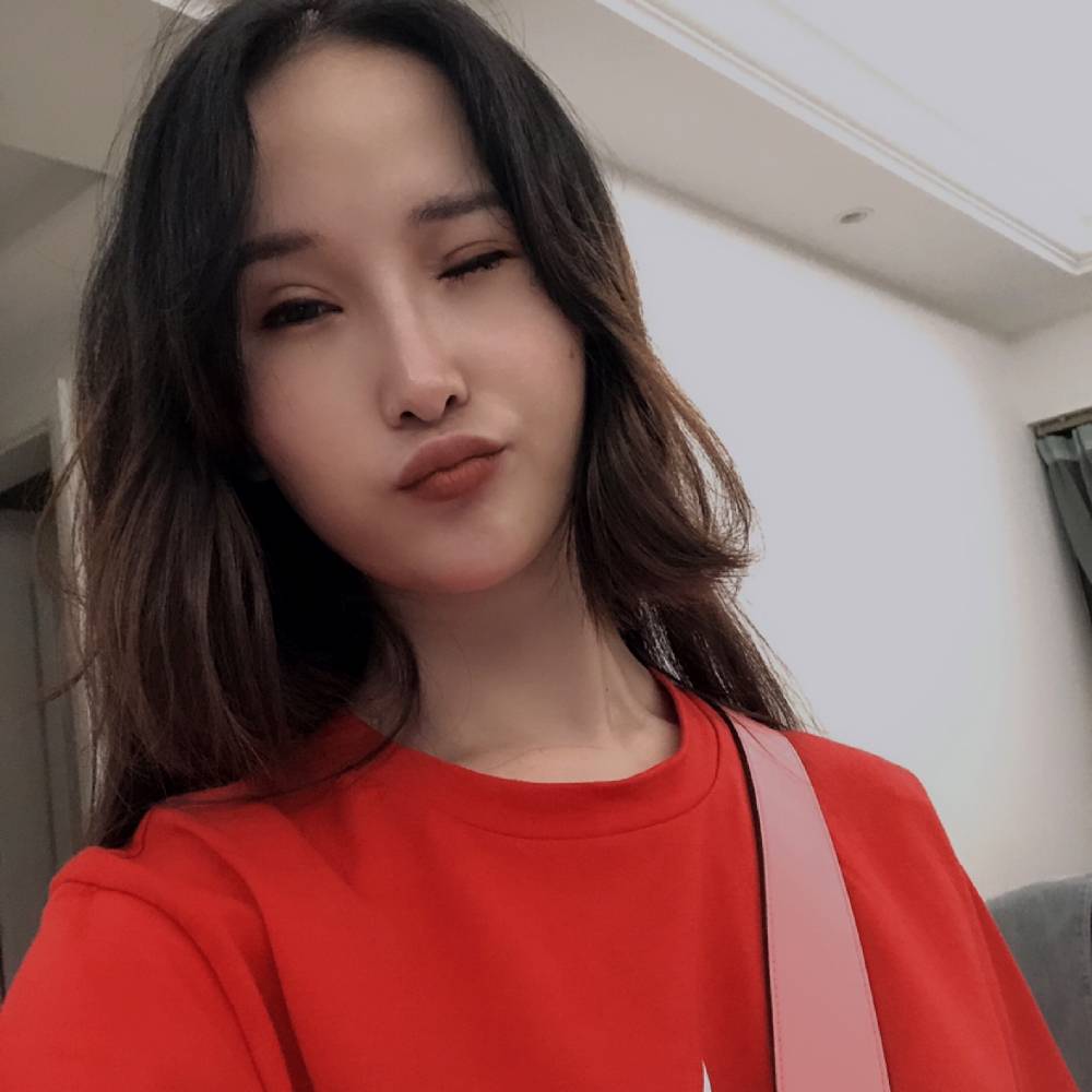 隔壁小七的照片
