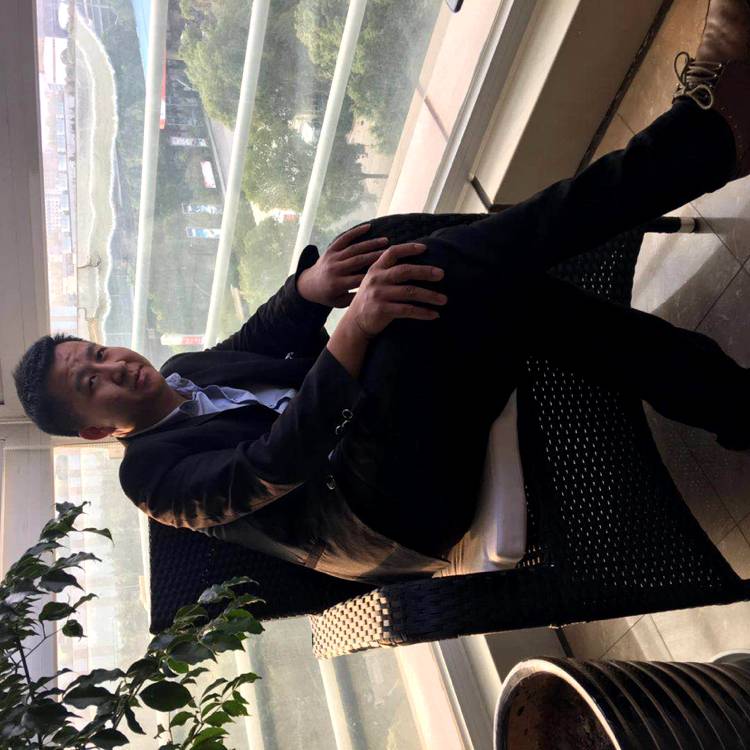 上海龙哥的照片