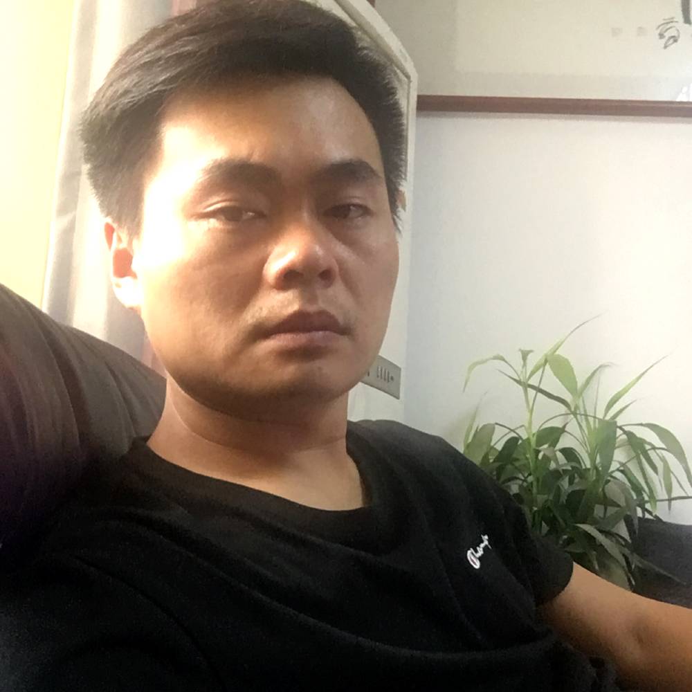 颓废～市民的照片