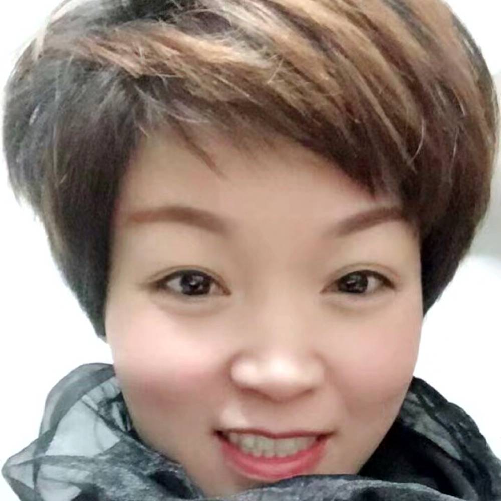 标致等待绿茶的照片