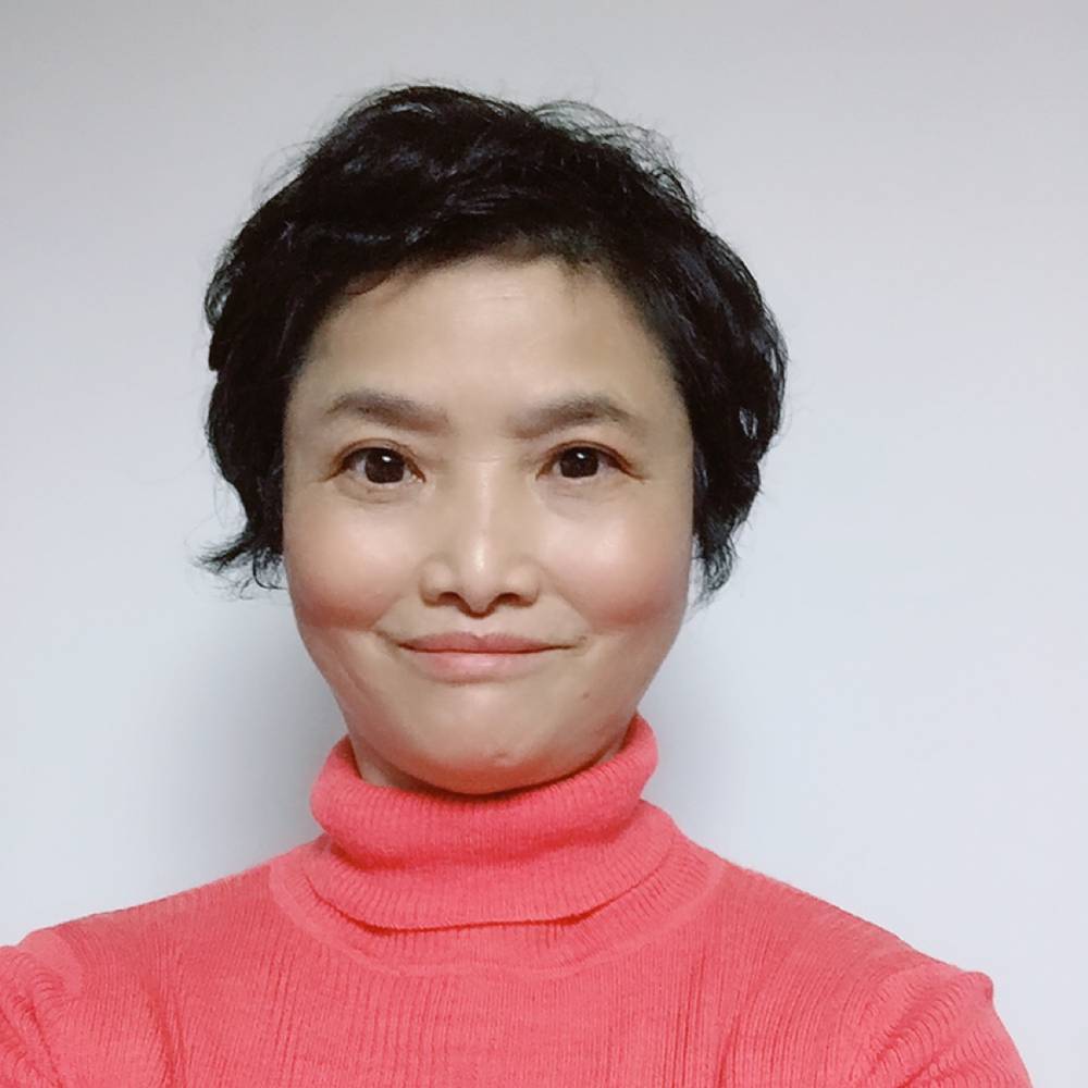 网络安详蔡青的照片