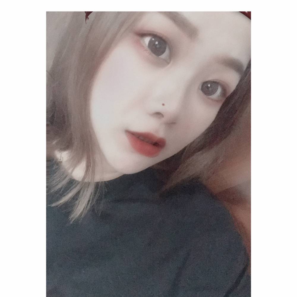 淡漠一切的照片