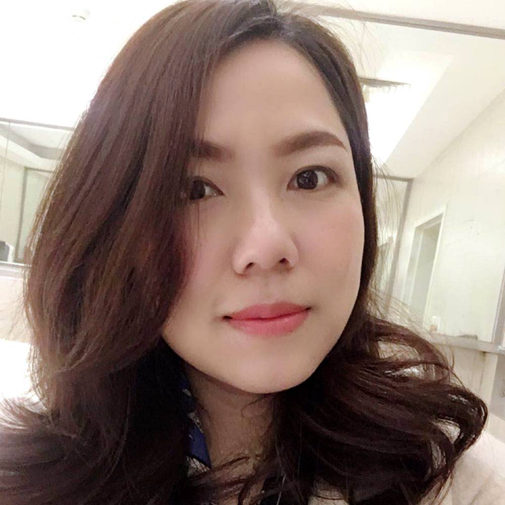 羽裳谦让的照片