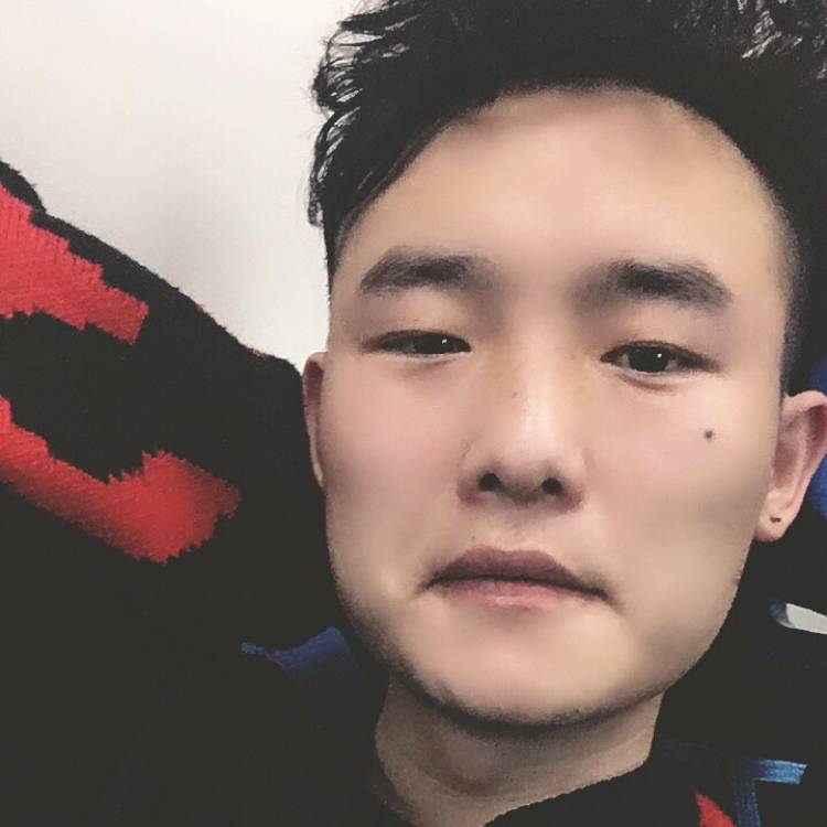 拖鞋魔的照片