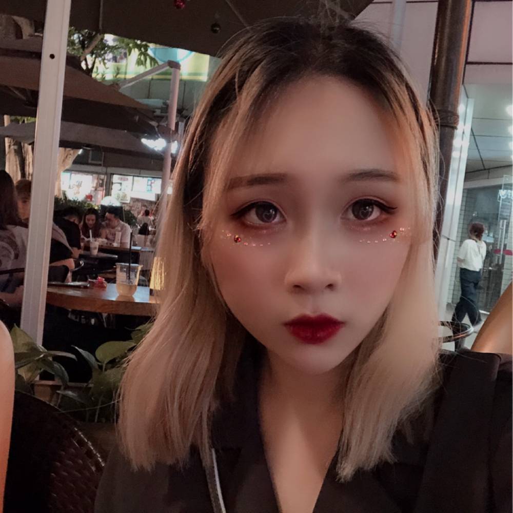 淡然闻小笼包的照片