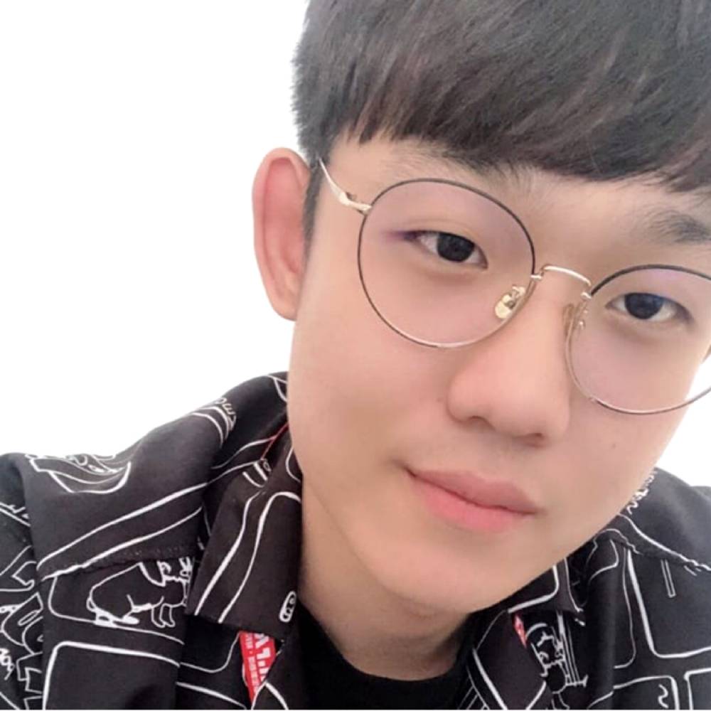 跳跃深拥离歌的照片