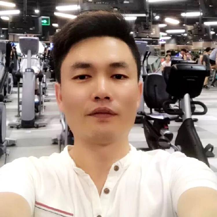 冬天的太阳的照片