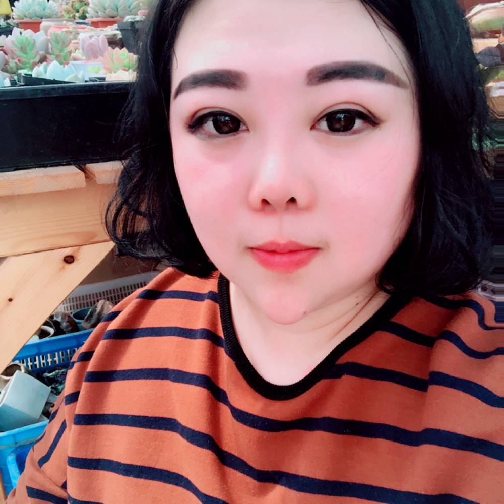 伍小月的照片