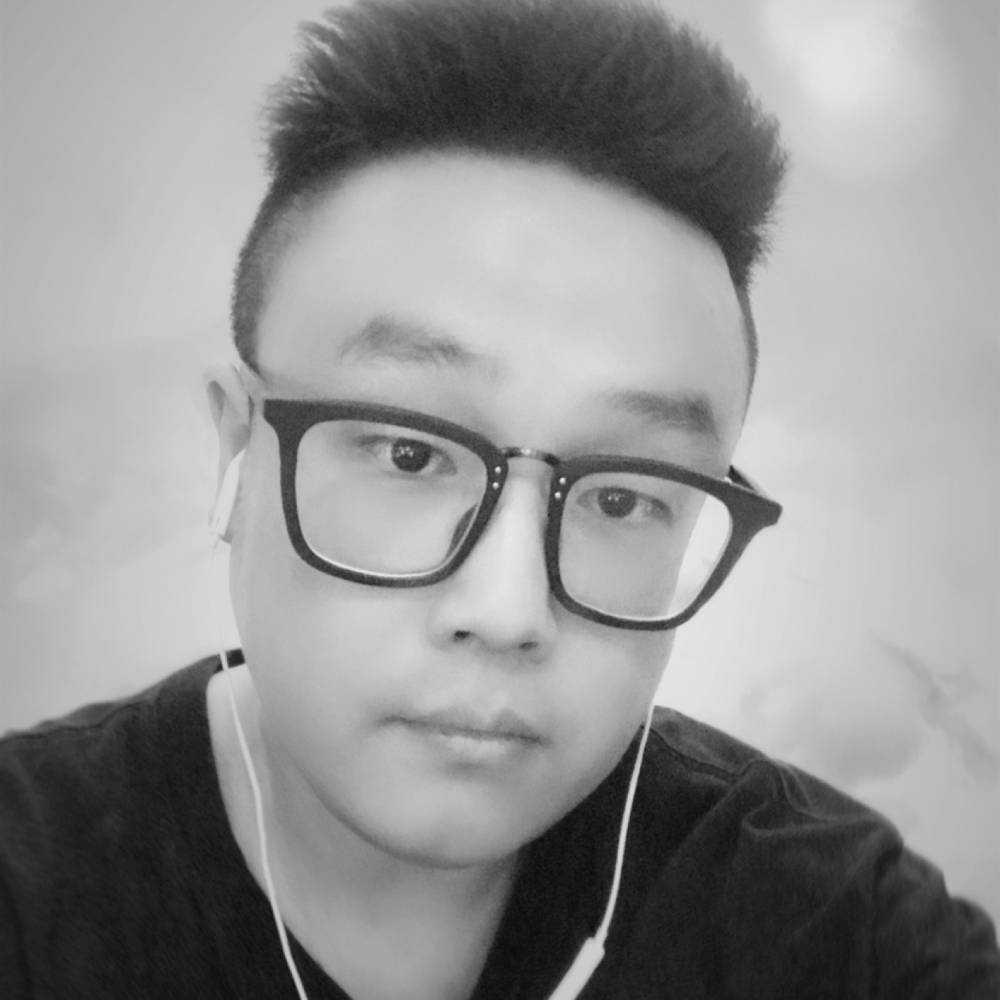 信封踢明亮的照片