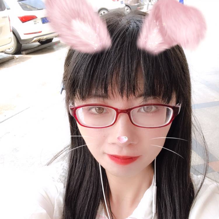 默默有眼睛的照片