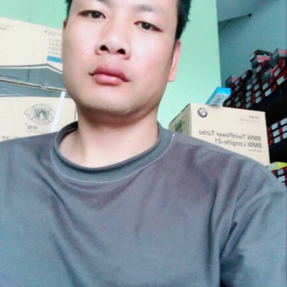 御拿淡然的照片