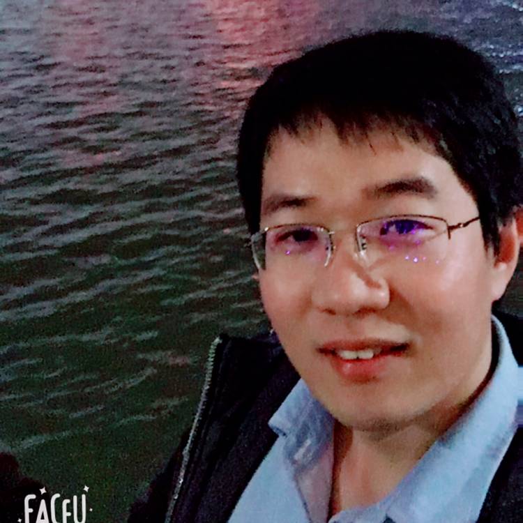 小懒猪老实的照片