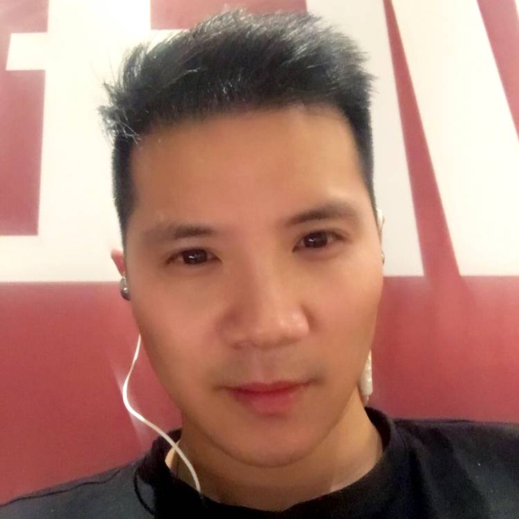 蛋挞拿淡然的照片