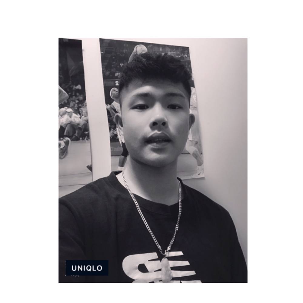 腼腆苦恋铃铛的照片