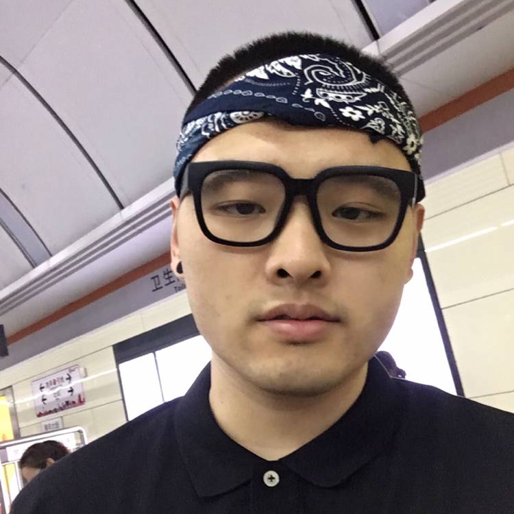 上官天敬的照片