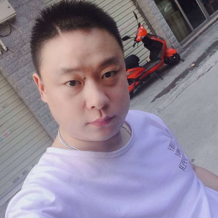 小，智哥的照片
