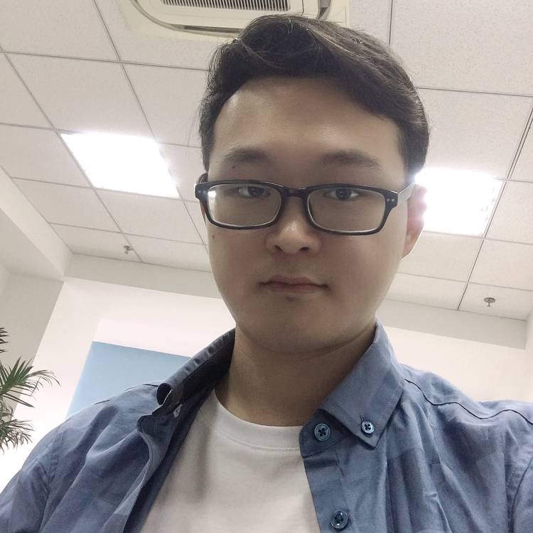 白夜行里的照片