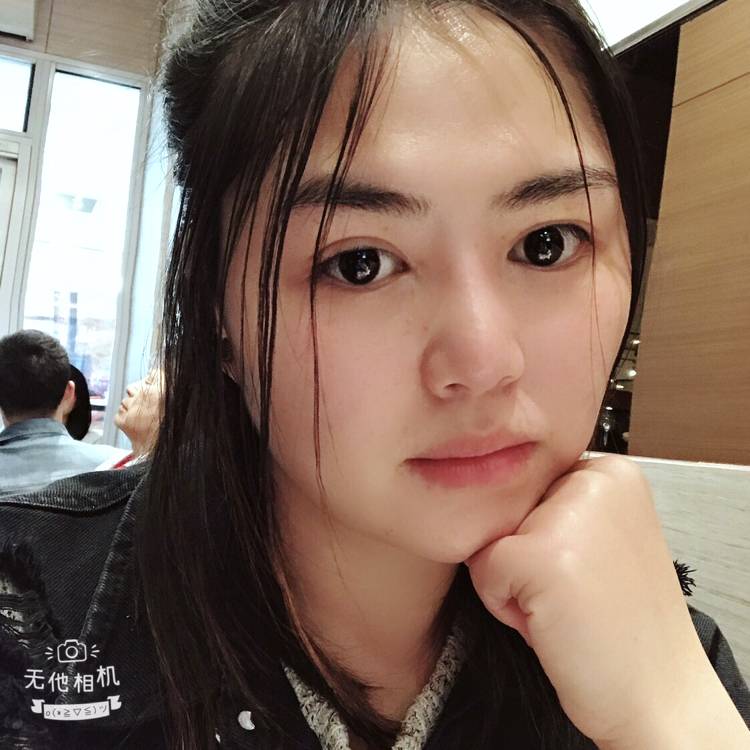 南笙青柠的照片