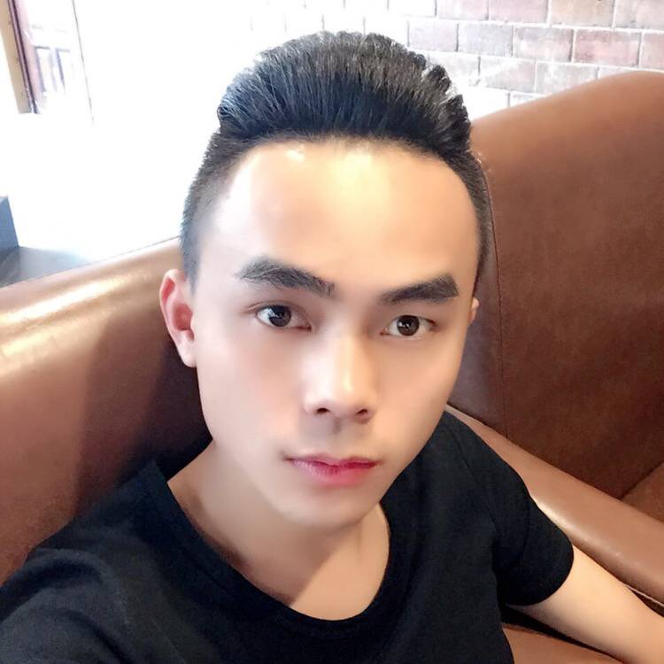 故事蹁跹贪玩的照片