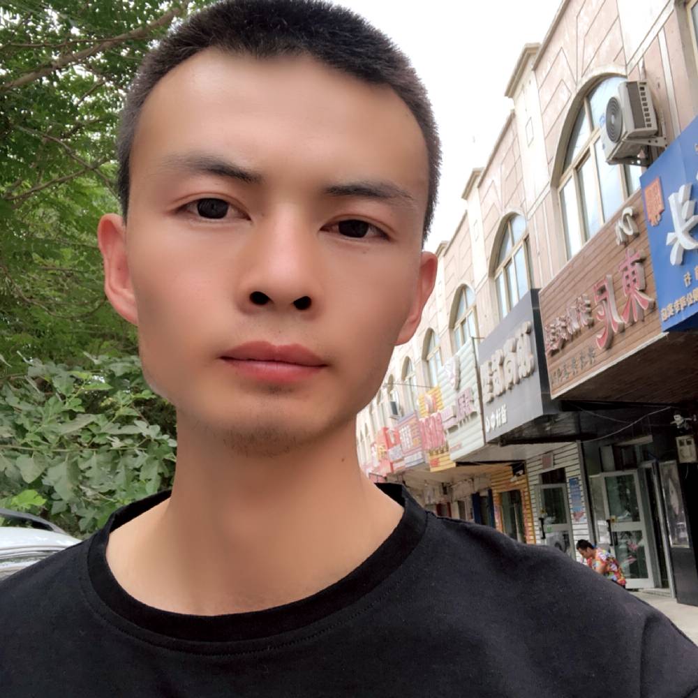 故意凝眸旧颜的照片