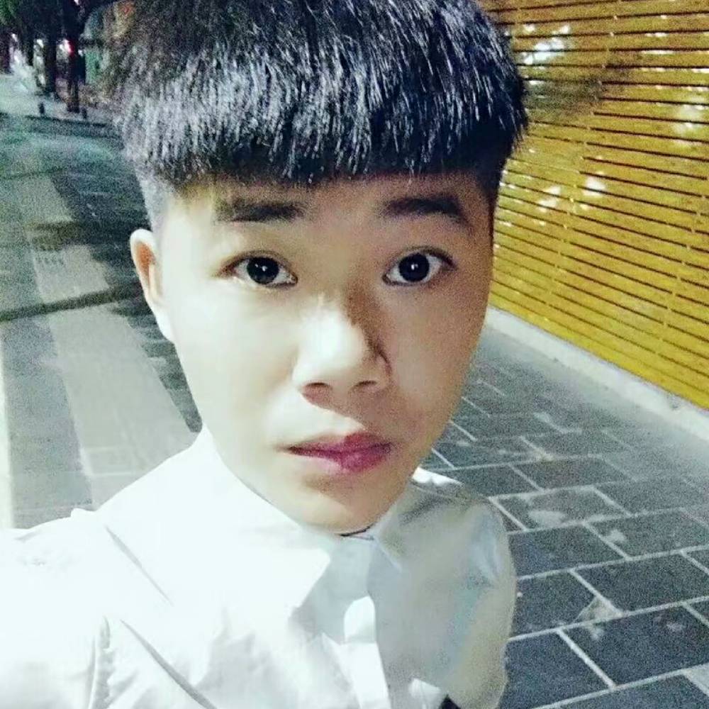 深夜。的照片