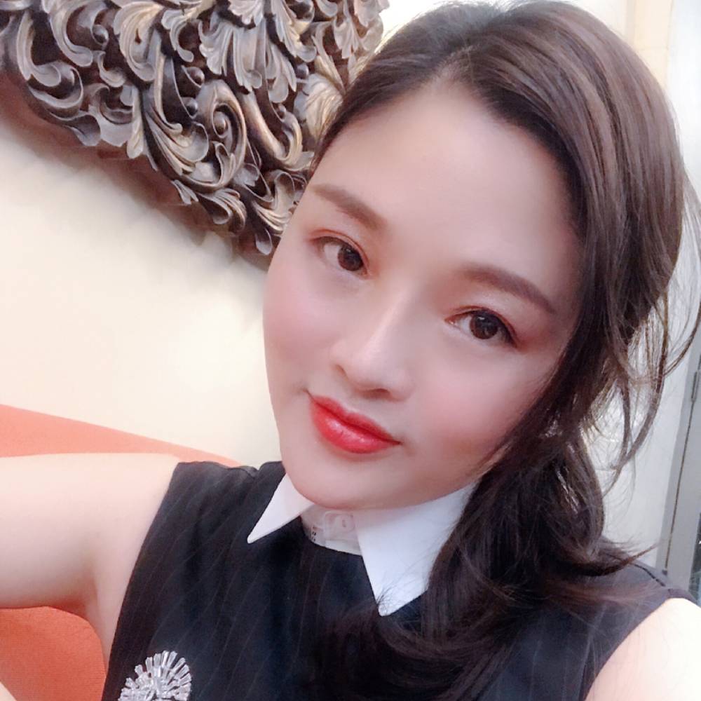 卡宁的照片