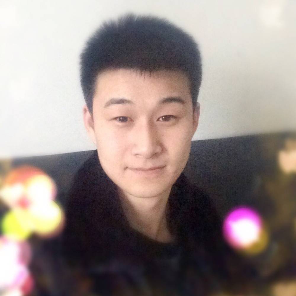 笑里是坦荡的照片