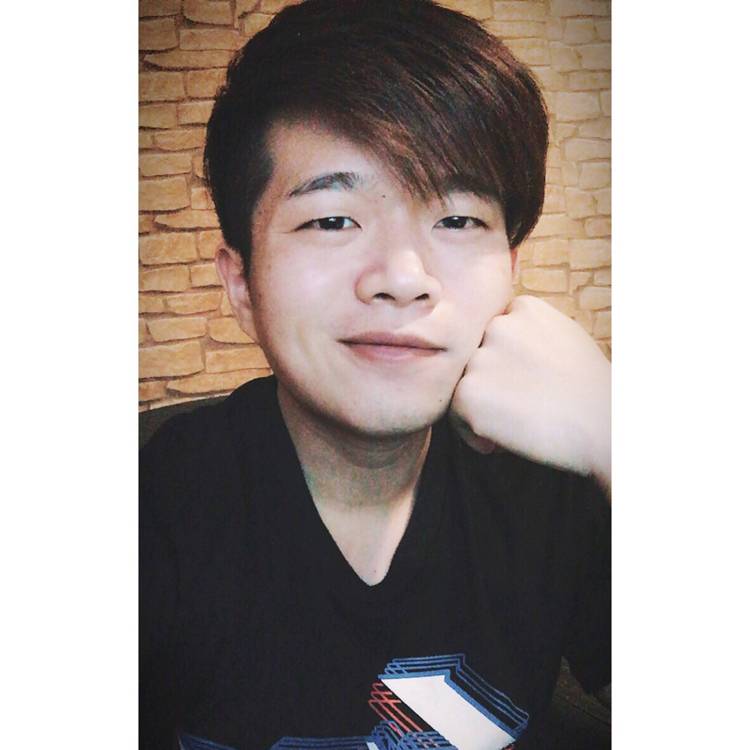 小松鼠老迟到的照片