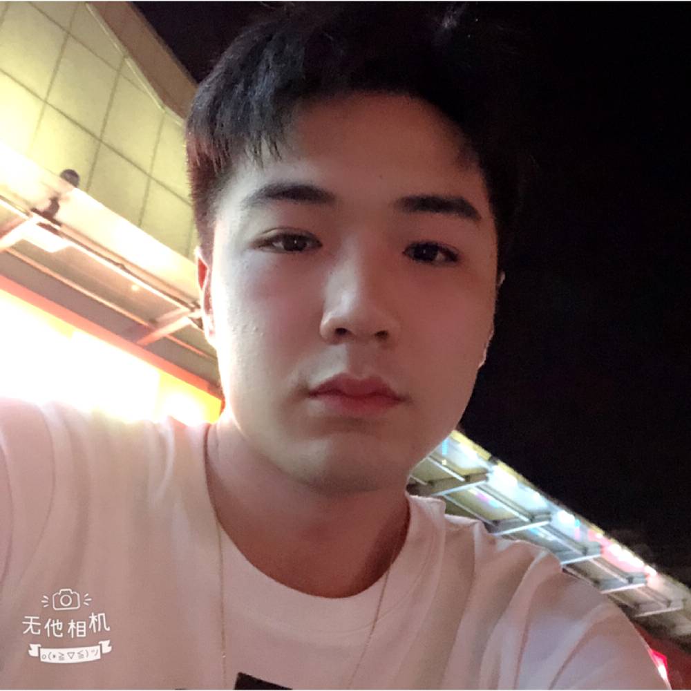 红酒保卫美满的照片